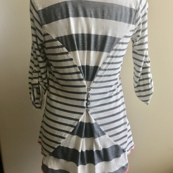 Striped Tee - Picture 2 of 3